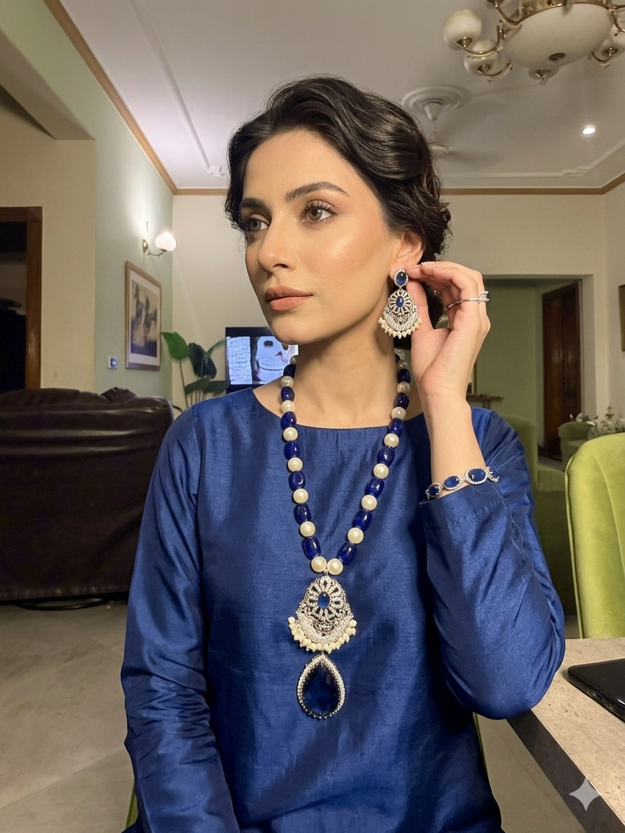 Sapphire and zircon set with earrings
