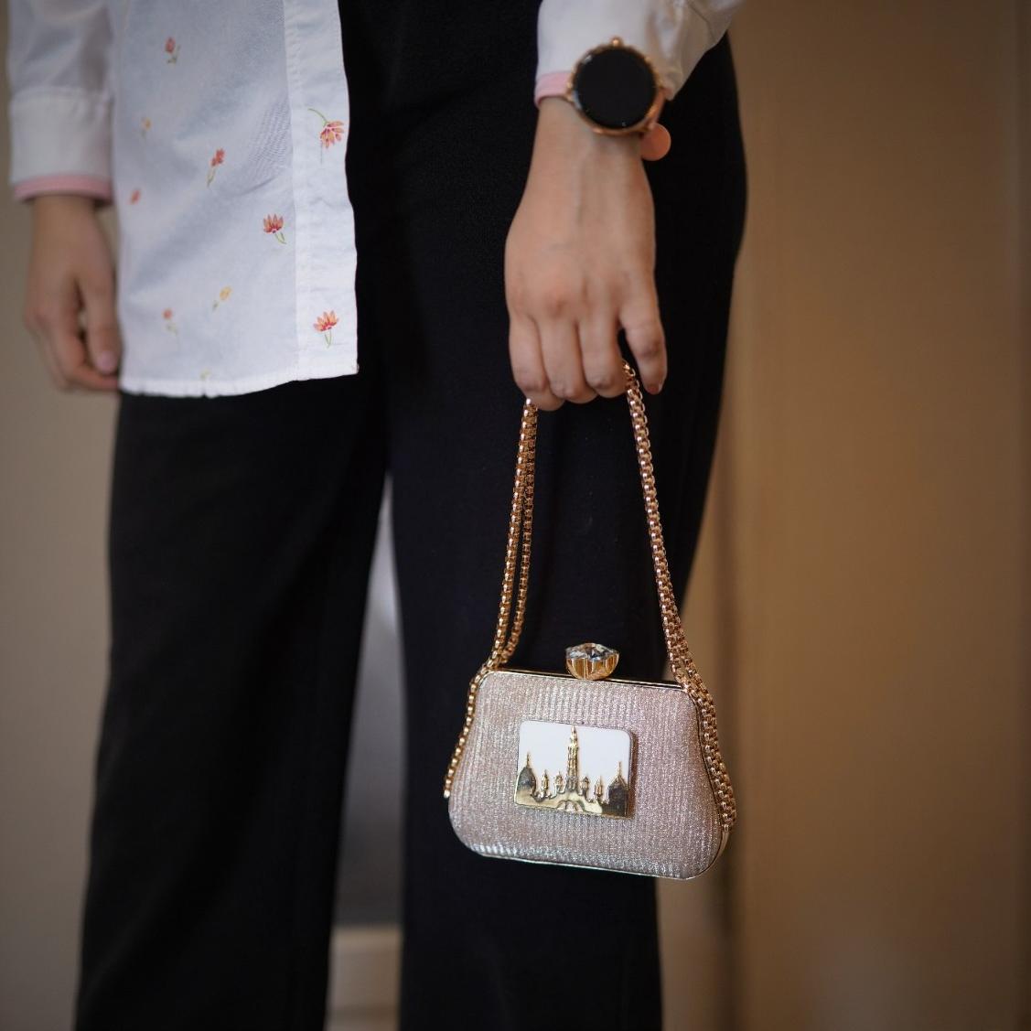 Minar clutch