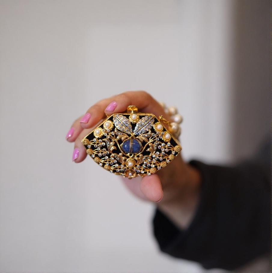Lipstick Clutch
